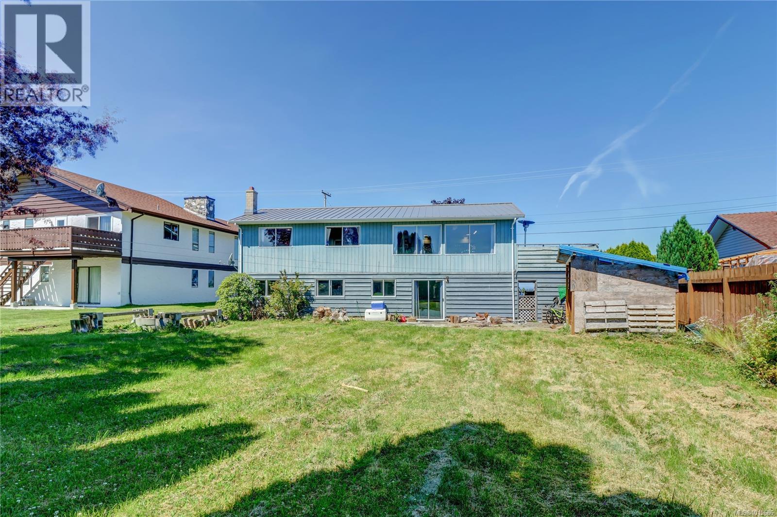 2530 Mountview Cres, Port Mcneill, British Columbia  V0N 2R0 - Photo 23 - 1015686