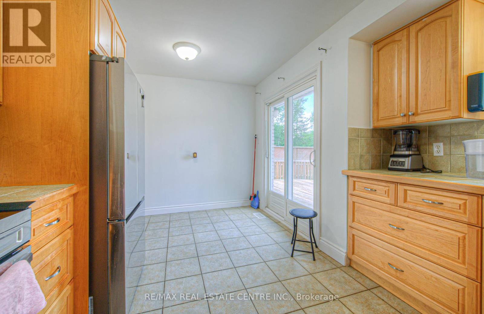 523 Dunbar Road, Cambridge, Ontario  N3H 2T3 - Photo 12 - X12445878