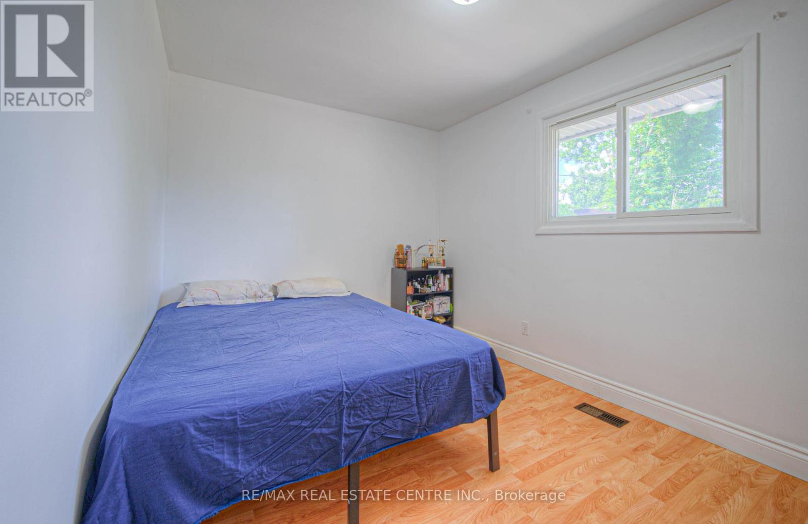 523 Dunbar Road, Cambridge, Ontario  N3H 2T3 - Photo 9 - X12445878