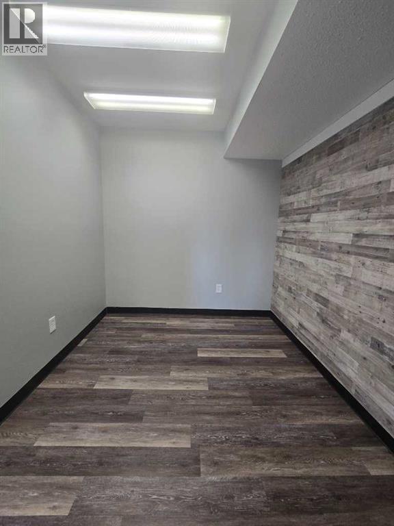 329 9 Street E, Brooks, Alberta  T1R 0K2 - Photo 6 - A2232181