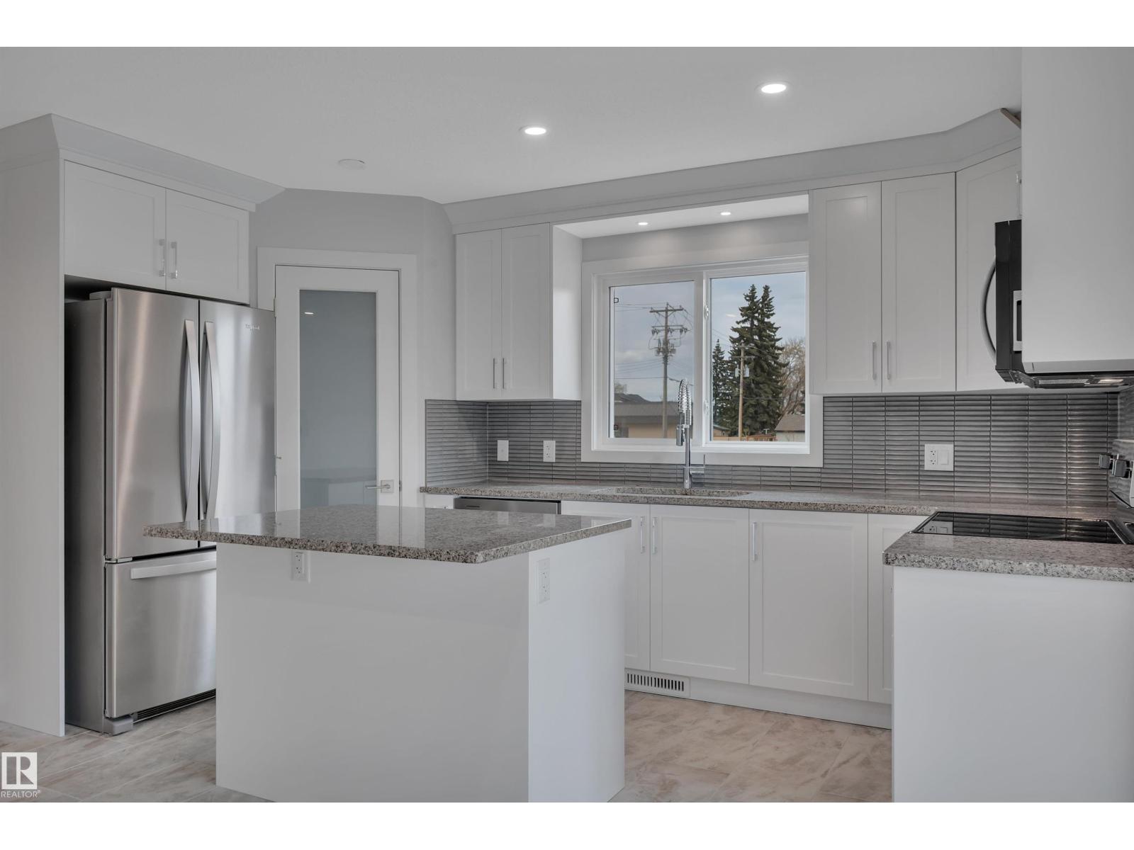 5006 48 Av, Leduc, Alberta  T9E 7H7 - Photo 9 - E4460951