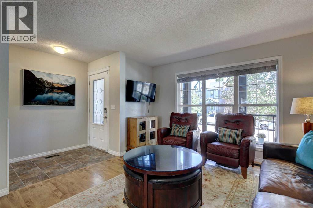 2062 New Brighton Gardens Se, Calgary, Alberta  T2A 0B6 - Photo 6 - A2248551