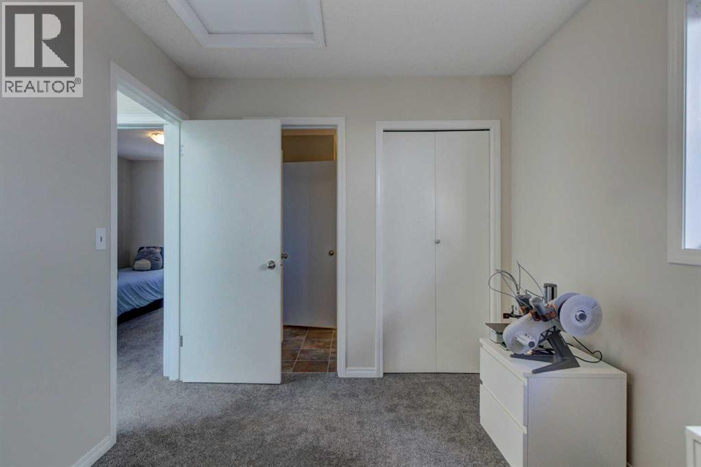 2062 New Brighton Gardens Se, Calgary, Alberta  T2A 0B6 - Photo 19 - A2248551
