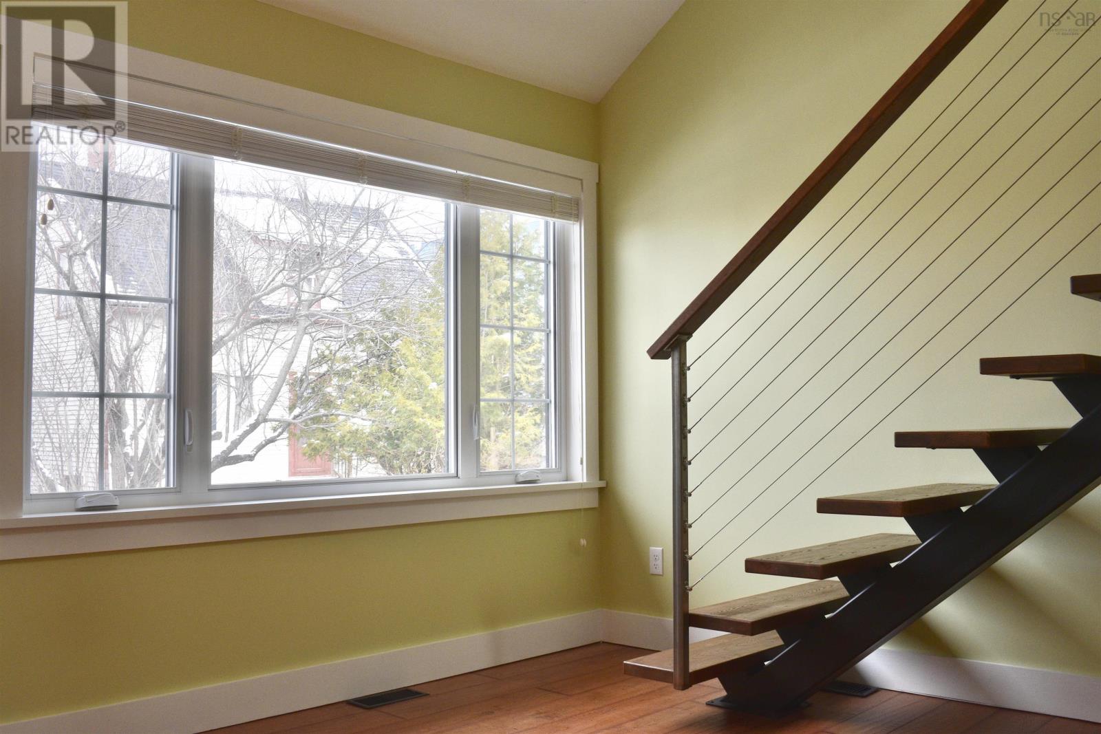 78 Lawrence St, Lunenburg, Nova Scotia  B0J 2C0 - Photo 18 - 202509391