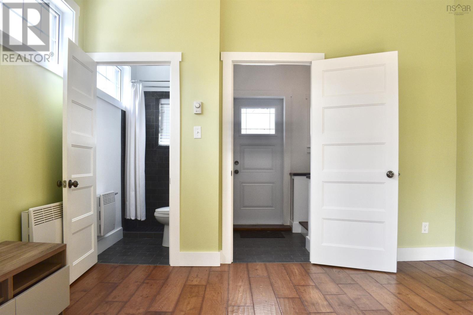78 Lawrence St, Lunenburg, Nova Scotia  B0J 2C0 - Photo 27 - 202509391