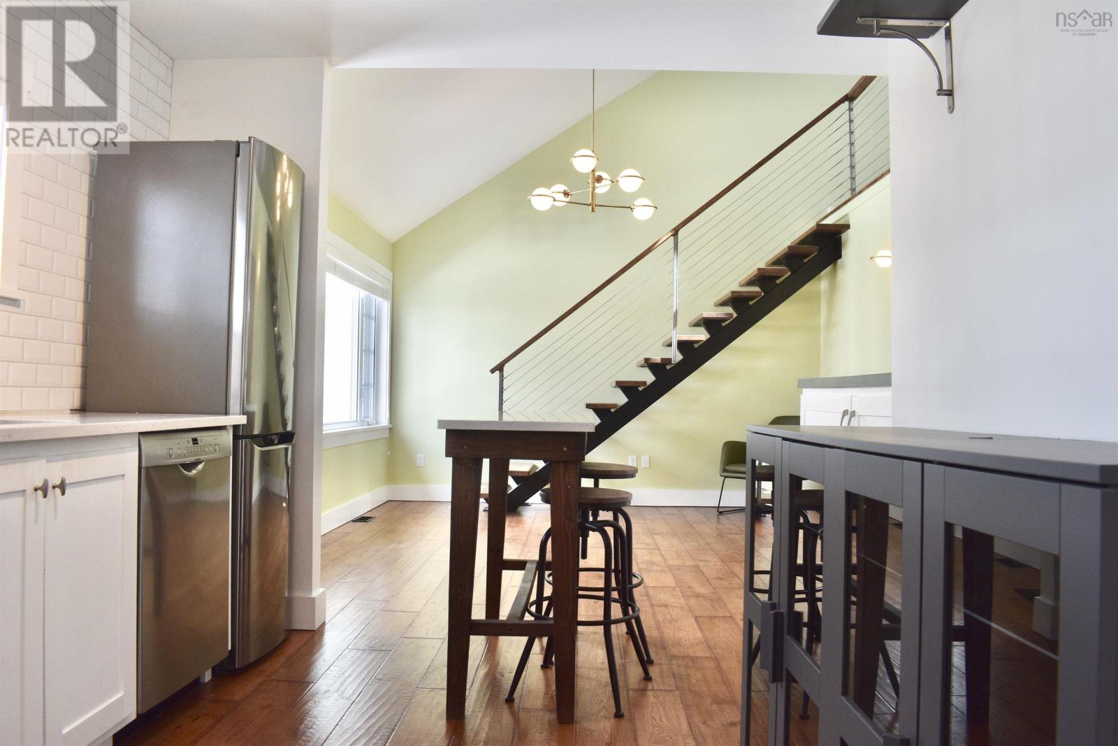 78 Lawrence St, Lunenburg, Nova Scotia  B0J 2C0 - Photo 9 - 202509391
