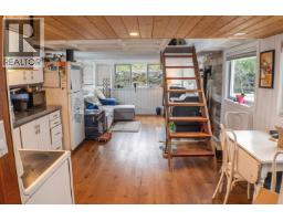 GNB 21 415 W ESPLANADE AVENUE, North Vancouver, British Columbia