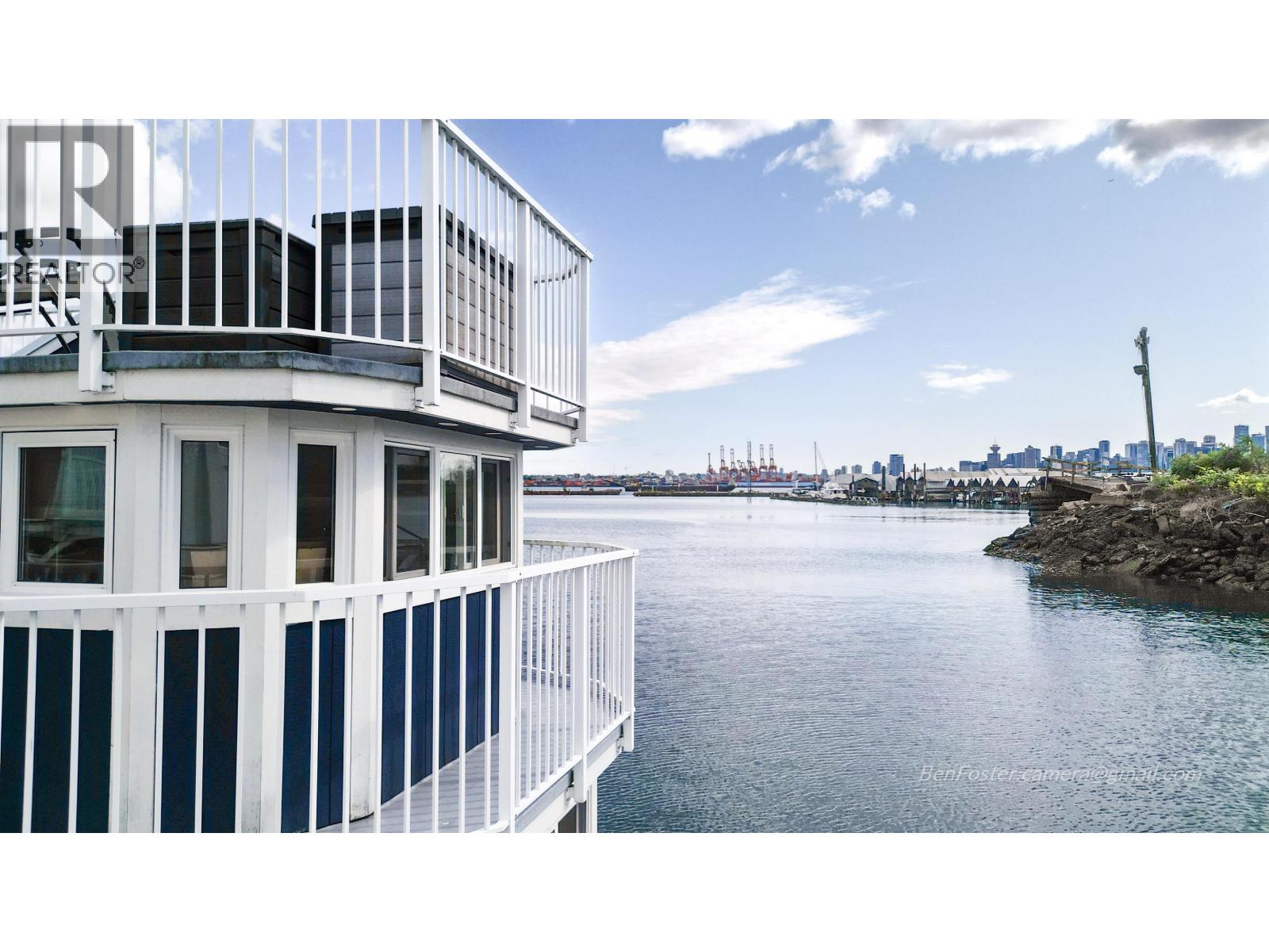Gnb 21 415 W Esplanade Avenue, North Vancouver, British Columbia  V7M 1A6 - Photo 7 - R3055352