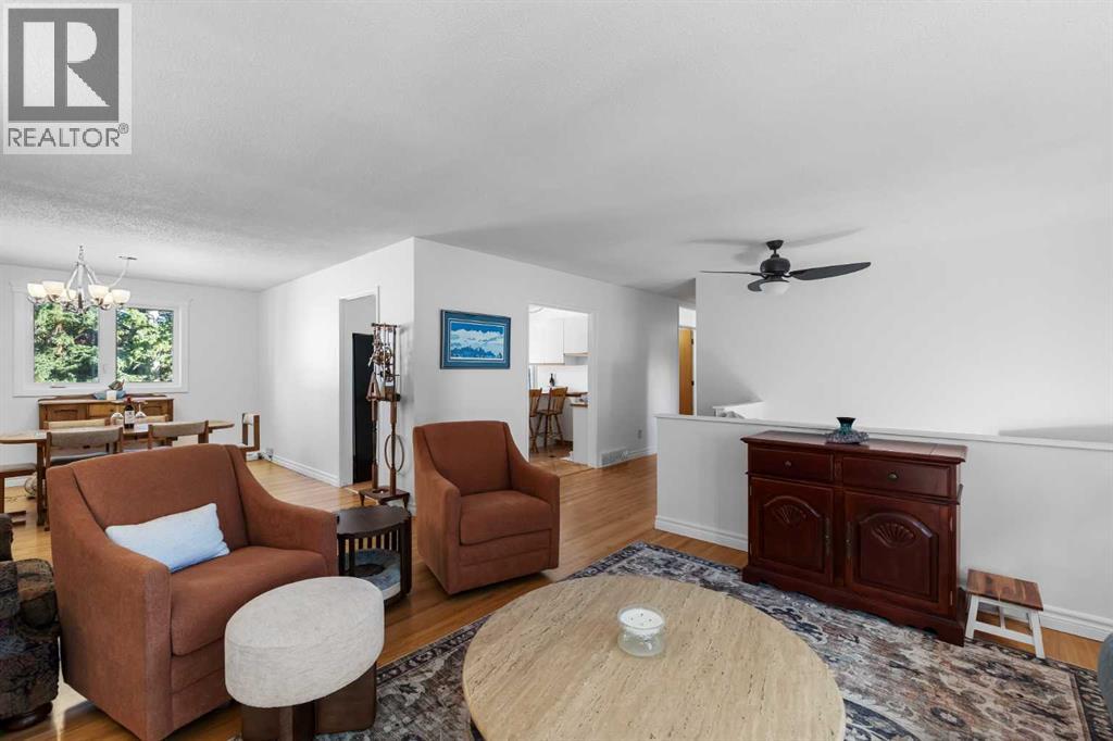 5016 Viceroy Drive Nw, Calgary, Alberta  T3A 0V5 - Photo 9 - A2261919