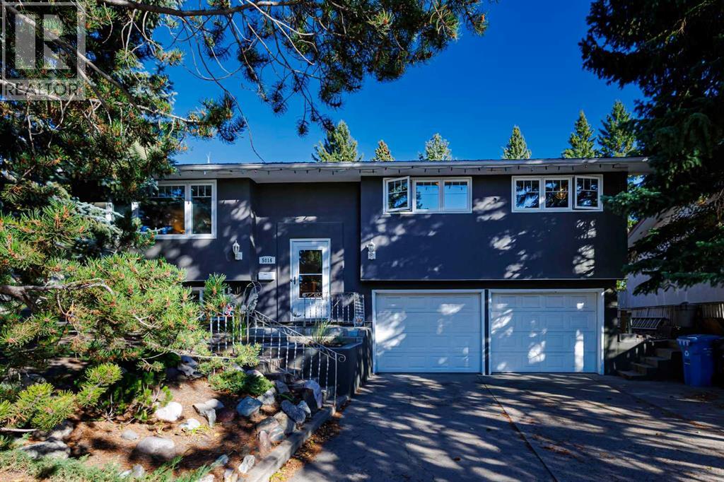 5016 Viceroy Drive Nw, Calgary, Alberta  T3A 0V5 - Photo 1 - A2261919