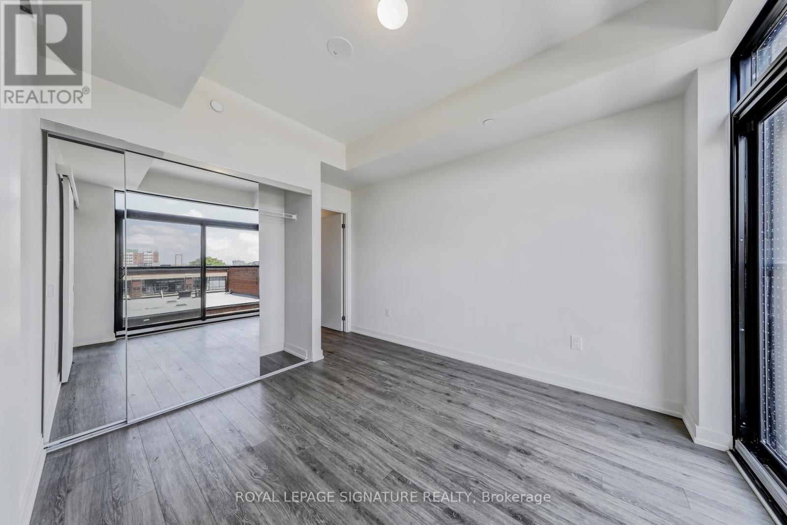 410 - 181 Sterling Road, Toronto, Ontario  M6R 2B2 - Photo 14 - C12445880