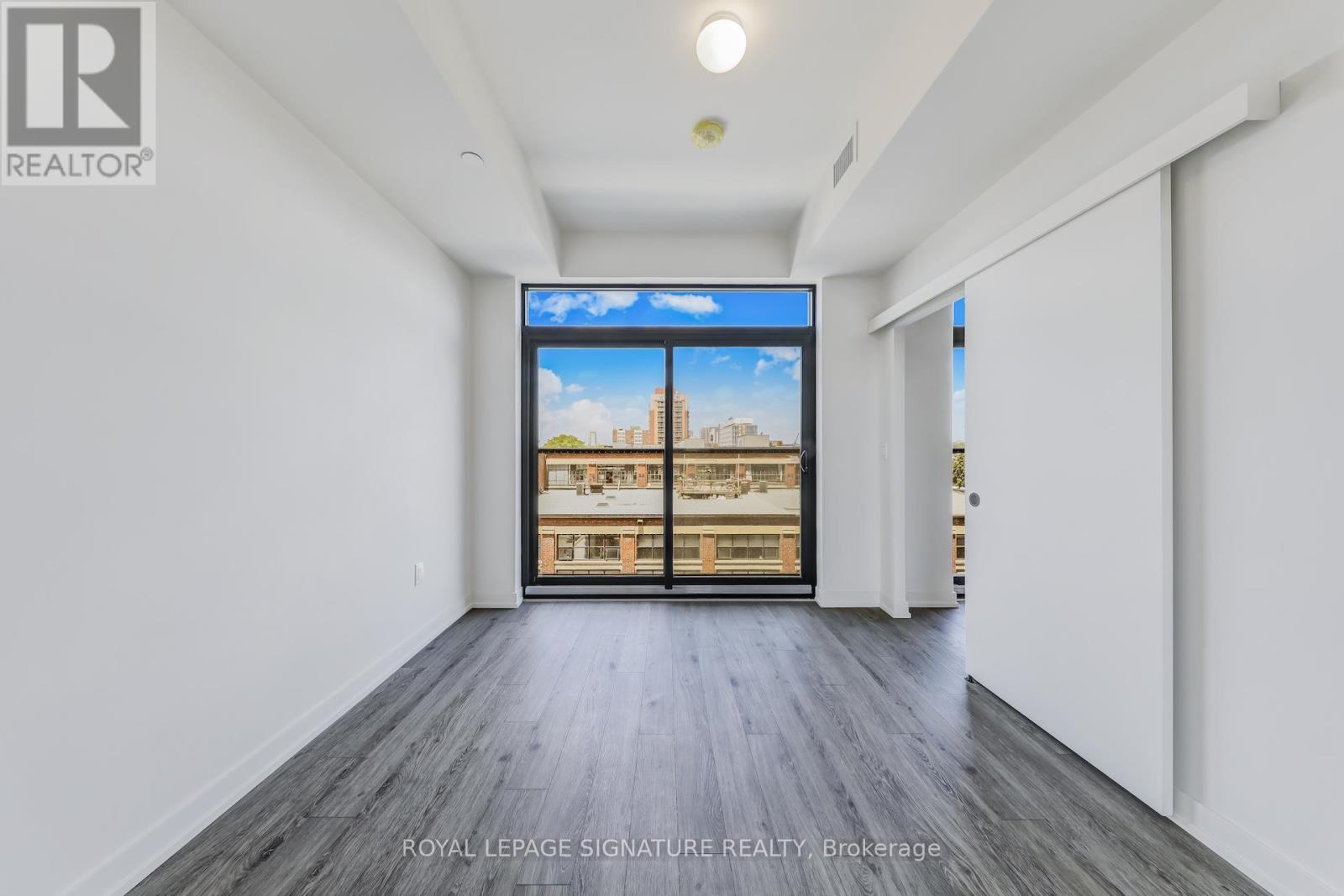 410 - 181 Sterling Road, Toronto, Ontario  M6R 2B2 - Photo 16 - C12445880
