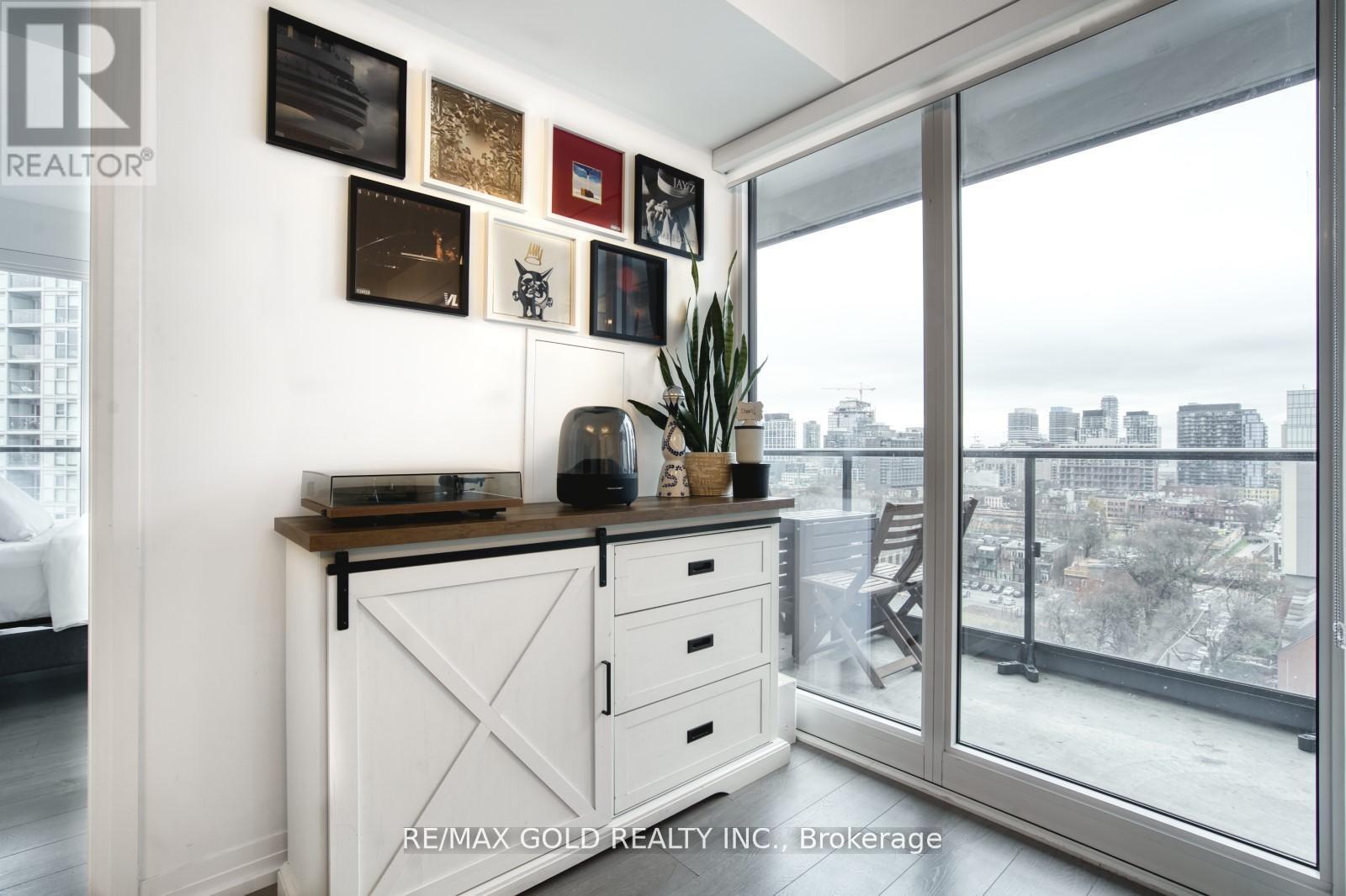 1116 - 251 Jarvis Street, Toronto (Cabbagetown-South St. James Town), Ontario  M5B 0C3 - Photo 10 - C12445900