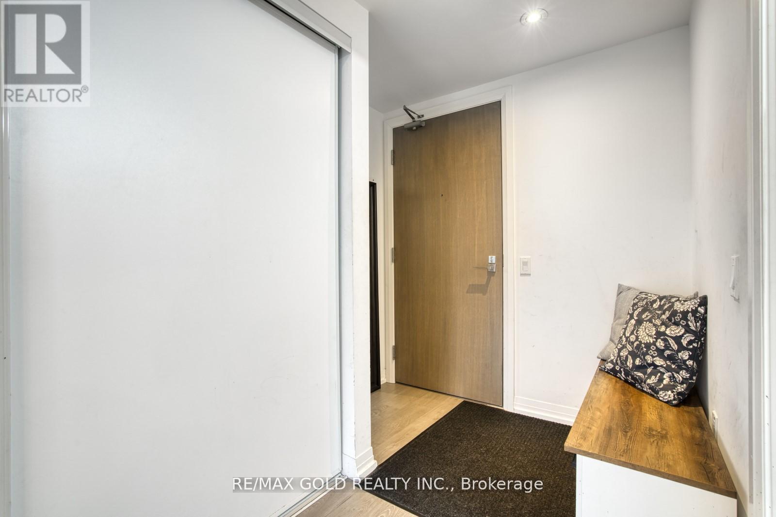 1116 - 251 Jarvis Street, Toronto (Cabbagetown-South St. James Town), Ontario  M5B 0C3 - Photo 14 - C12445900