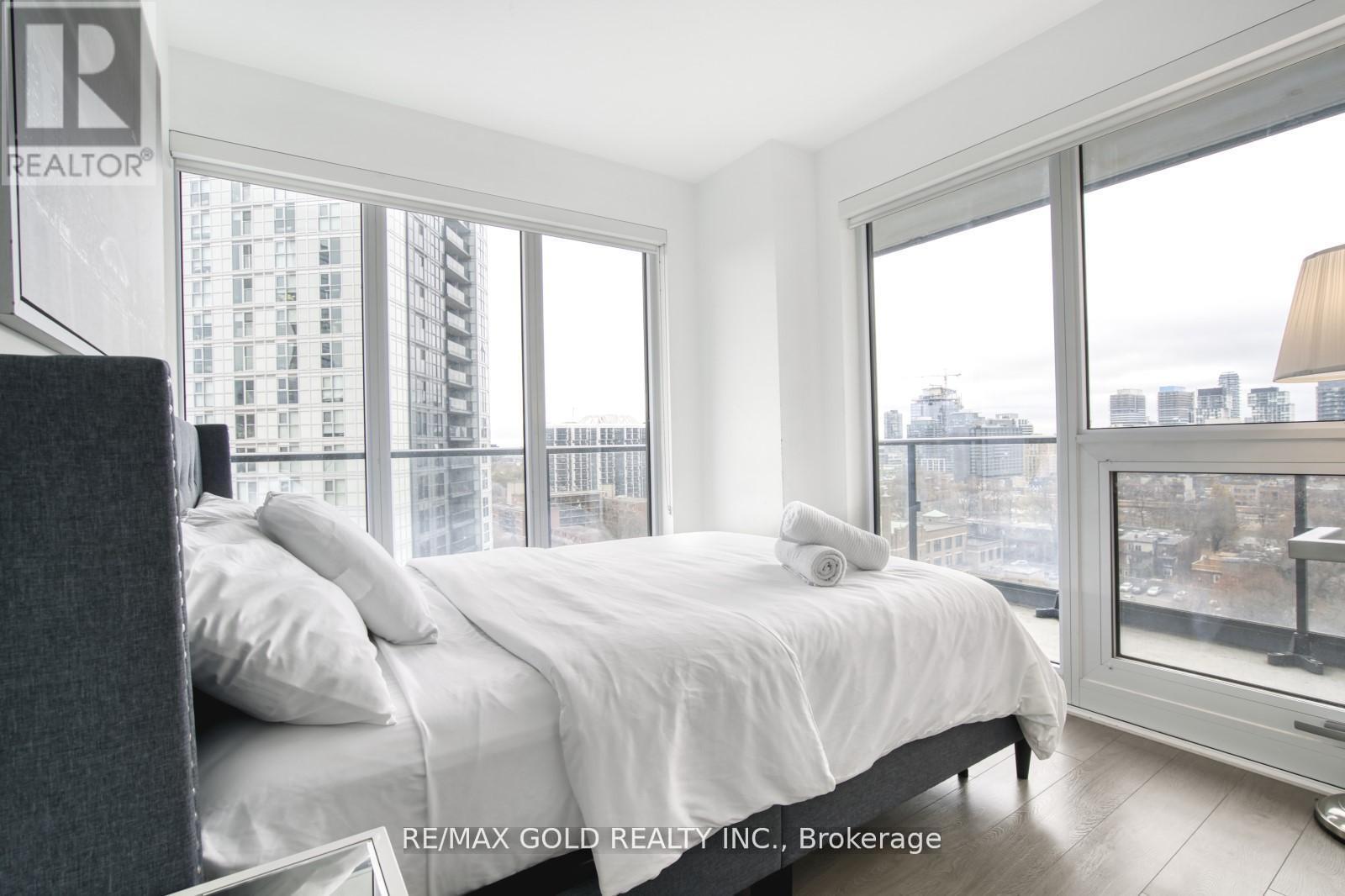 1116 - 251 Jarvis Street, Toronto (Cabbagetown-South St. James Town), Ontario  M5B 0C3 - Photo 16 - C12445900