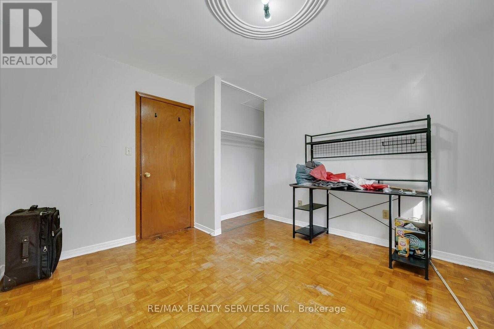 83 Haslam Street, Toronto (Birchcliffe-Cliffside), Ontario  M1N 3N8 - Photo 13 - E12445884