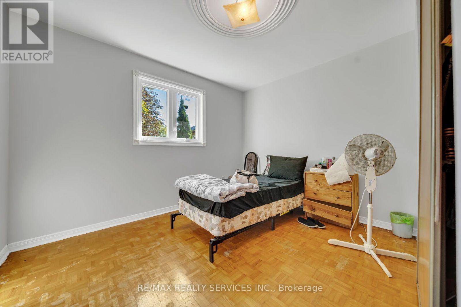 83 Haslam Street, Toronto (Birchcliffe-Cliffside), Ontario  M1N 3N8 - Photo 17 - E12445884