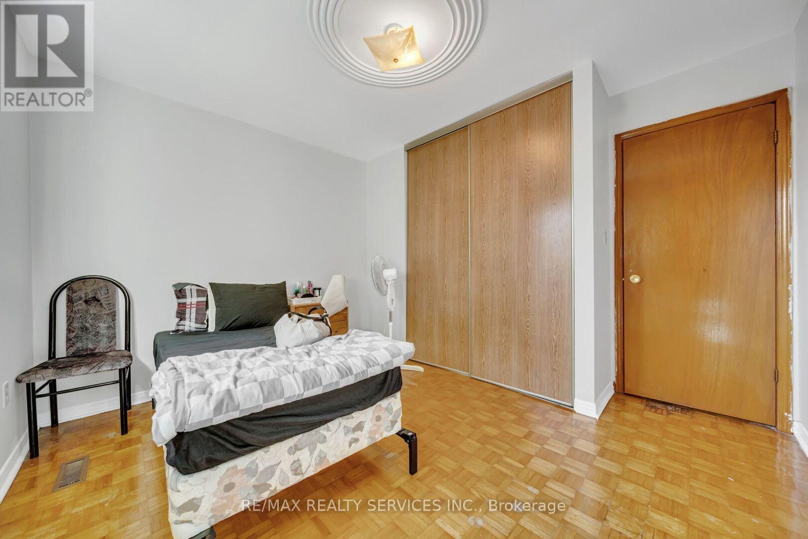 83 Haslam Street, Toronto (Birchcliffe-Cliffside), Ontario  M1N 3N8 - Photo 19 - E12445884