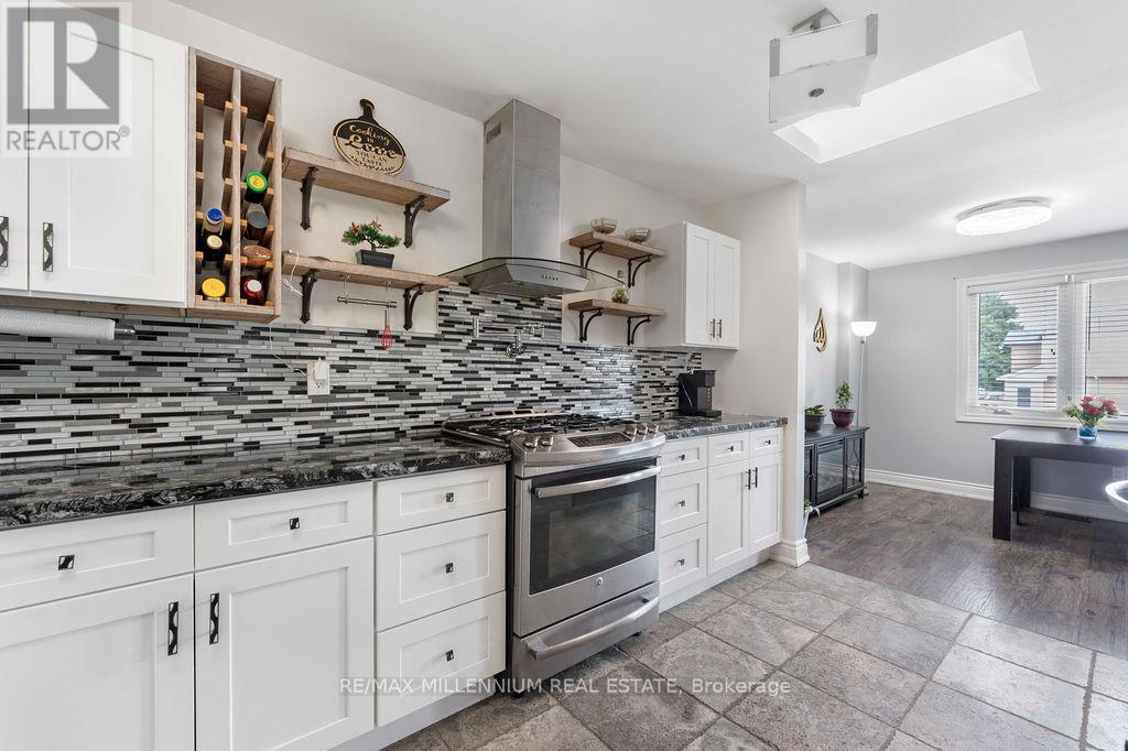 7 Empire Crescent, Clarington (Courtice), Ontario  L1E 1E4 - Photo 15 - E12445896