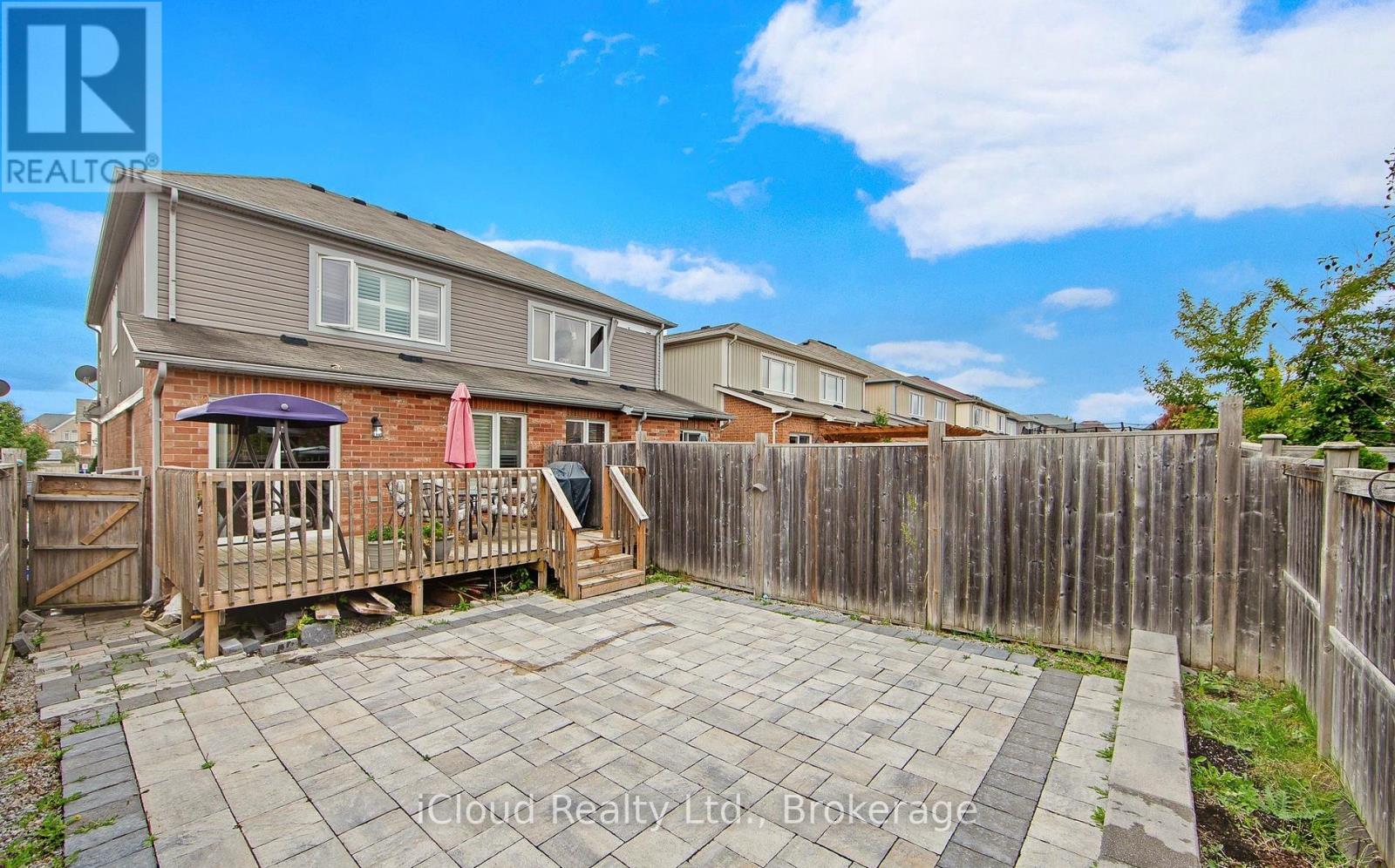 18 Meadowhawk Trail, Bradford West Gwillimbury (Bradford), Ontario  L3Z 0E6 - Photo 21 - N12445903