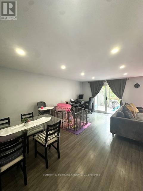 12 - 233 Innisfil Street, Barrie, Ontario  L4N 3E9 - Photo 2 - S12445888