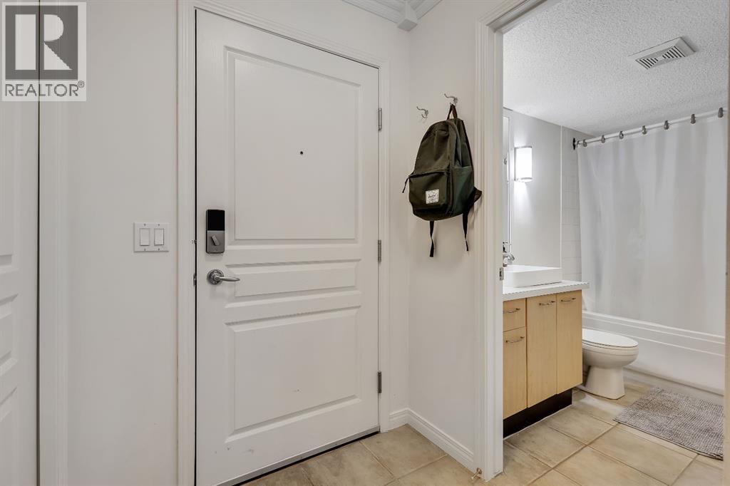 327, 22 Richard Place Sw, Calgary, Alberta  T3E 7N6 - Photo 9 - A2257592