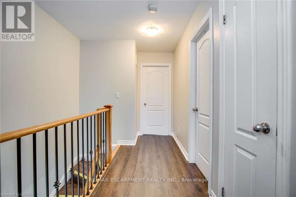 991 Reimer Common, Burlington, Ontario  L7R 0C8 - Photo 17 - W12445902