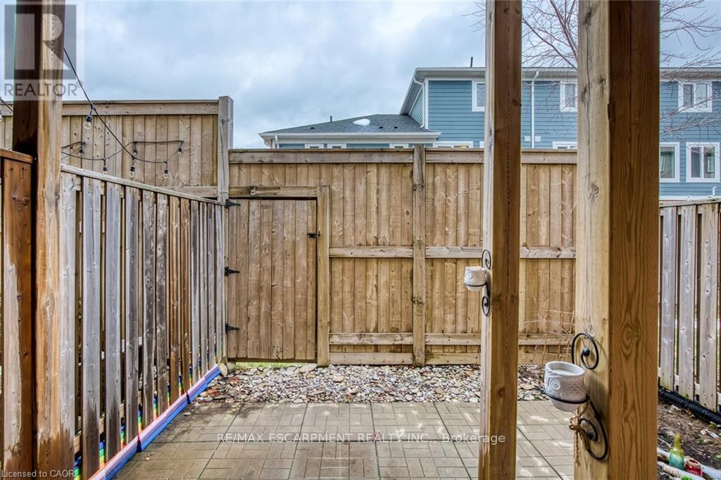 991 Reimer Common, Burlington, Ontario  L7R 0C8 - Photo 28 - W12445902
