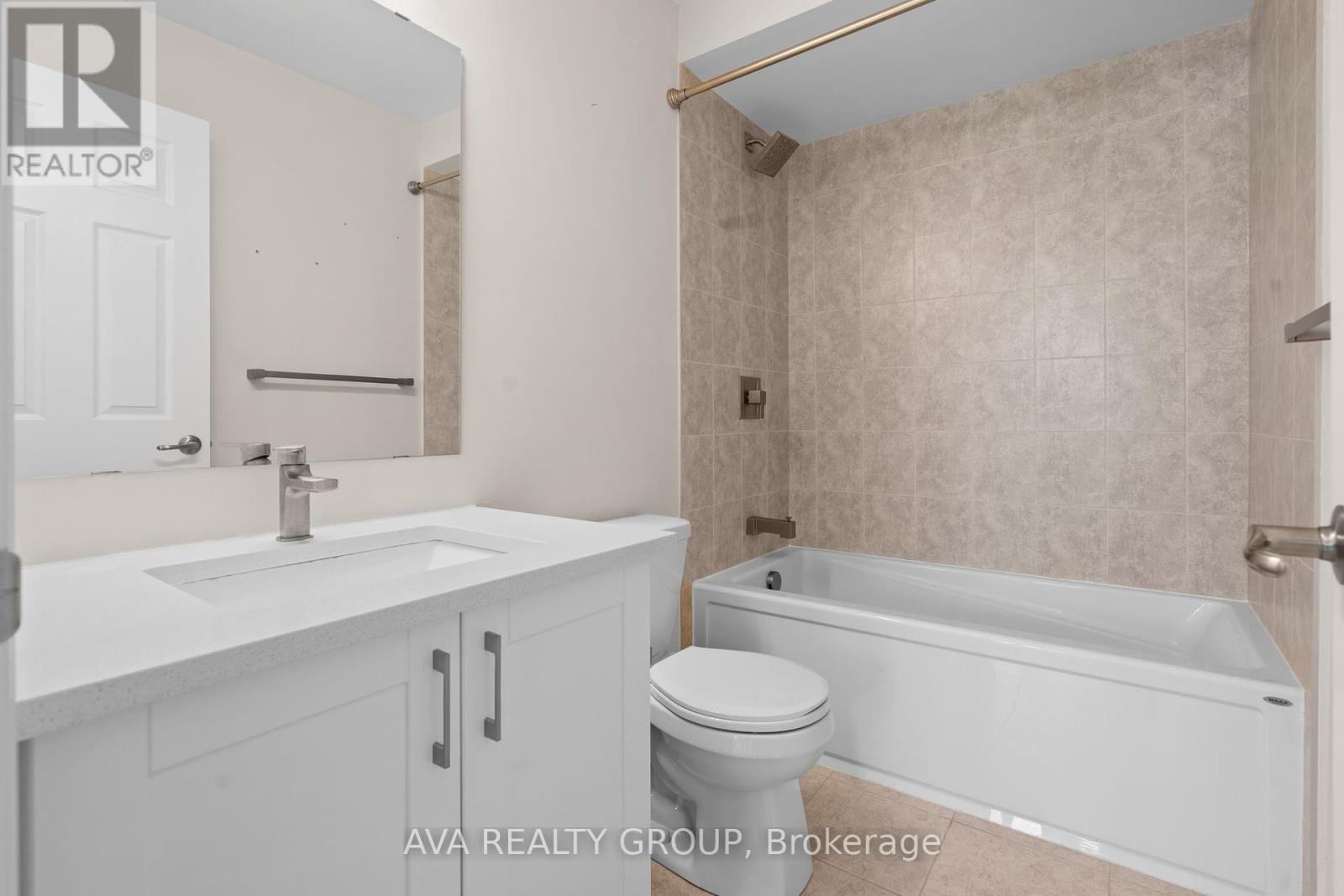 304 Lapland Private, Ottawa, Ontario  K2V 0S2 - Photo 19 - X12445908