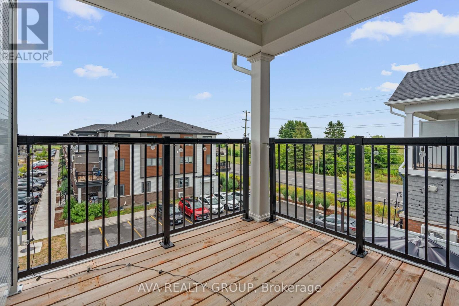 304 Lapland Private, Ottawa, Ontario  K2V 0S2 - Photo 21 - X12445908
