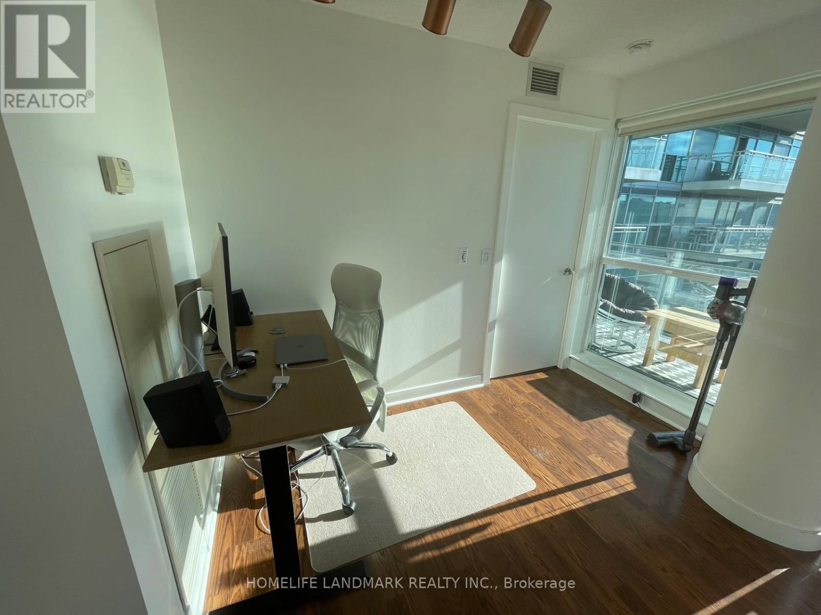 2303 - 80 Western Battery Road, Toronto, Ontario  M6K 3S1 - Photo 2 - C12445905