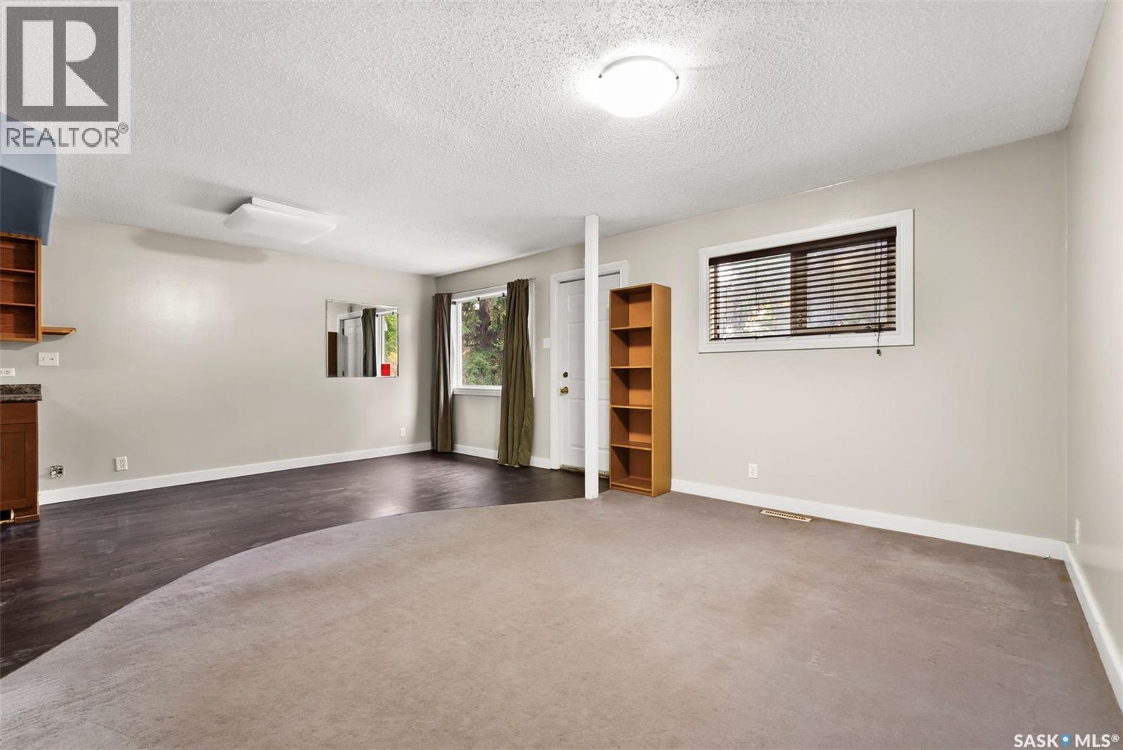 457 Montreal Street, Regina, Saskatchewan  S4R 1L4 - Photo 9 - SK019891