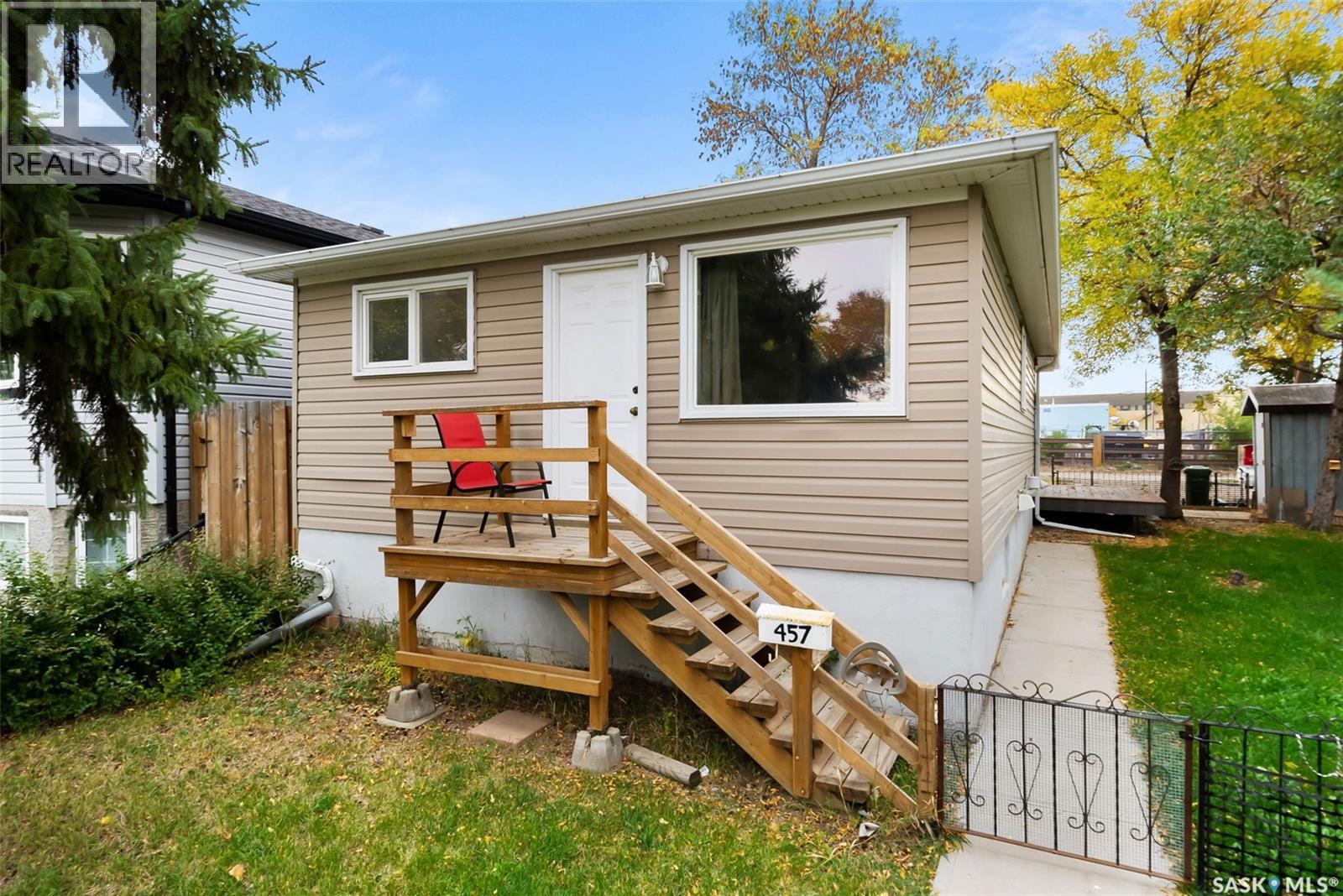 457 Montreal Street, Regina, Saskatchewan  S4R 1L4 - Photo 2 - SK019891