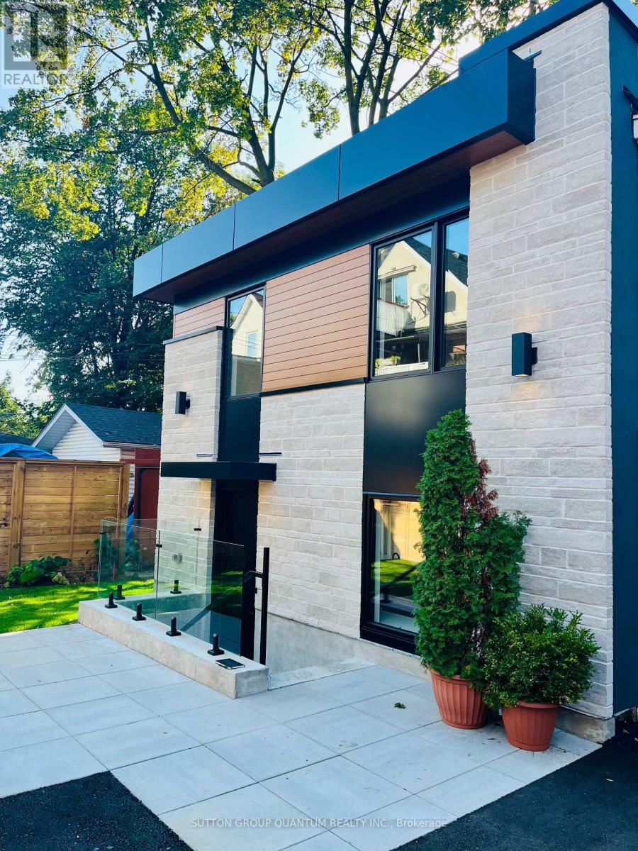 GARDEN SUITE - 156 MAVETY STREET, Toronto, Ontario