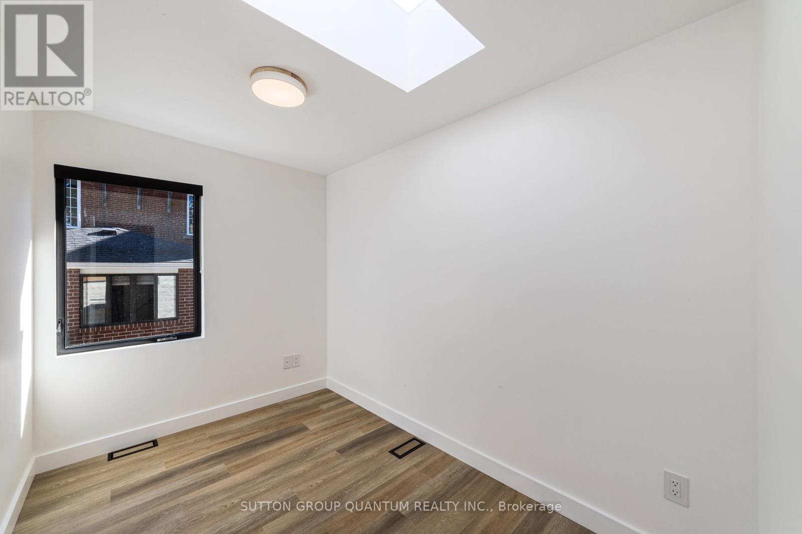 Garden Suite - 156 Mavety Street, Toronto, Ontario  M6P 2L9 - Photo 12 - W12445906