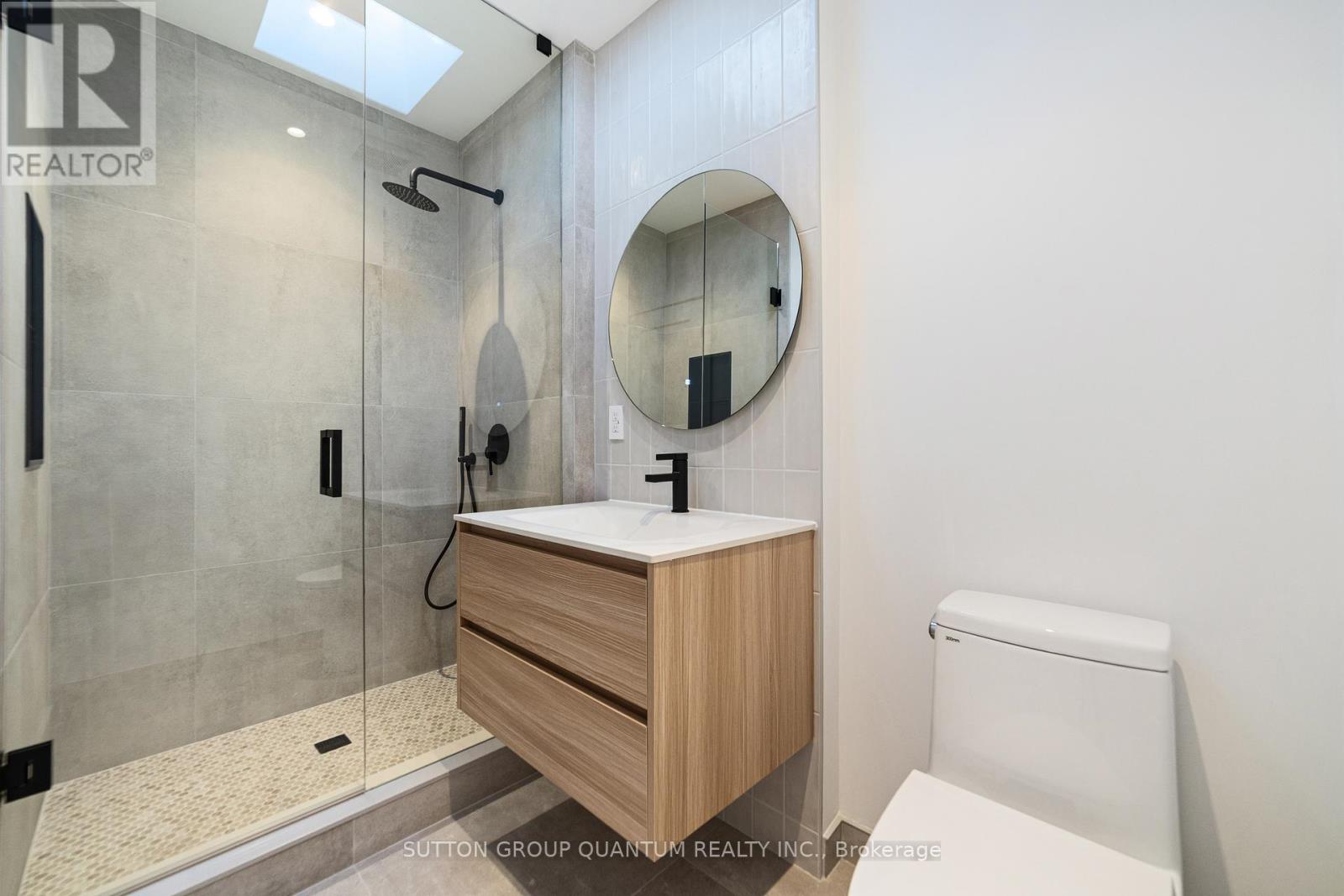 Garden Suite - 156 Mavety Street, Toronto, Ontario  M6P 2L9 - Photo 16 - W12445906