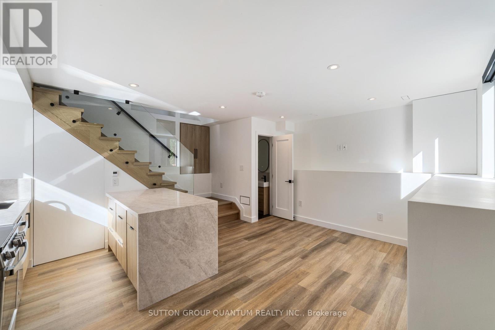 Garden Suite - 156 Mavety Street, Toronto, Ontario  M6P 2L9 - Photo 4 - W12445906