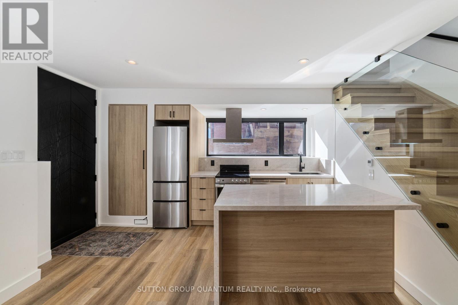 Garden Suite - 156 Mavety Street, Toronto, Ontario  M6P 2L9 - Photo 6 - W12445906