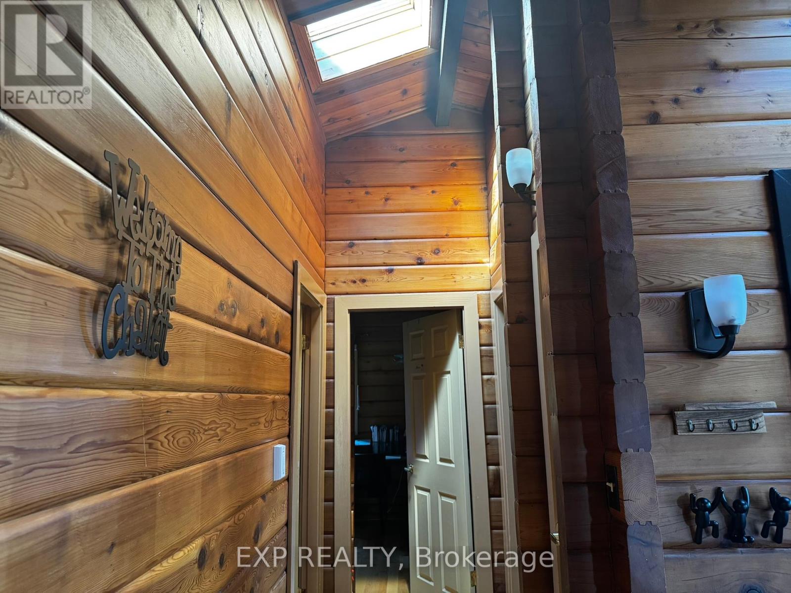 171 Chamonix Crescent, Blue Mountains, Ontario  L9Y 0S7 - Photo 16 - X12431298