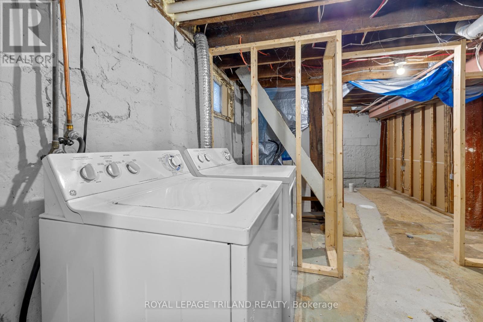 633 Hamilton Road, London East, Ontario  N5Z 1T1 - Photo 19 - X12445926