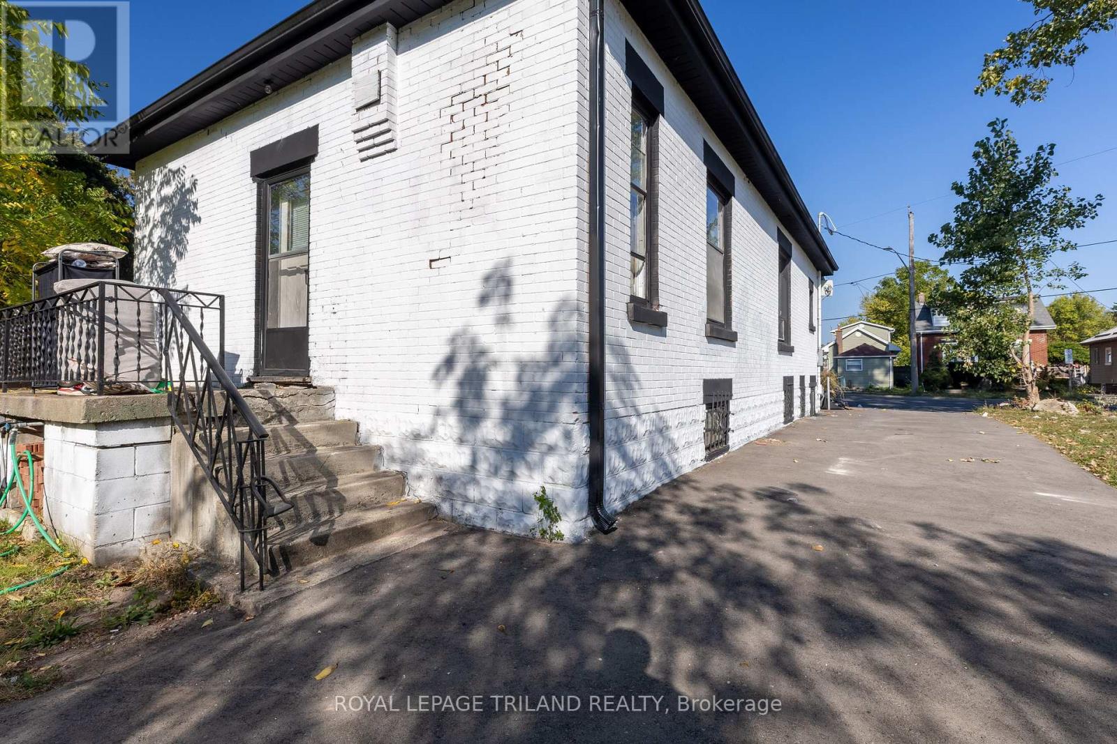 633 Hamilton Road, London East, Ontario  N5Z 1T1 - Photo 21 - X12445926