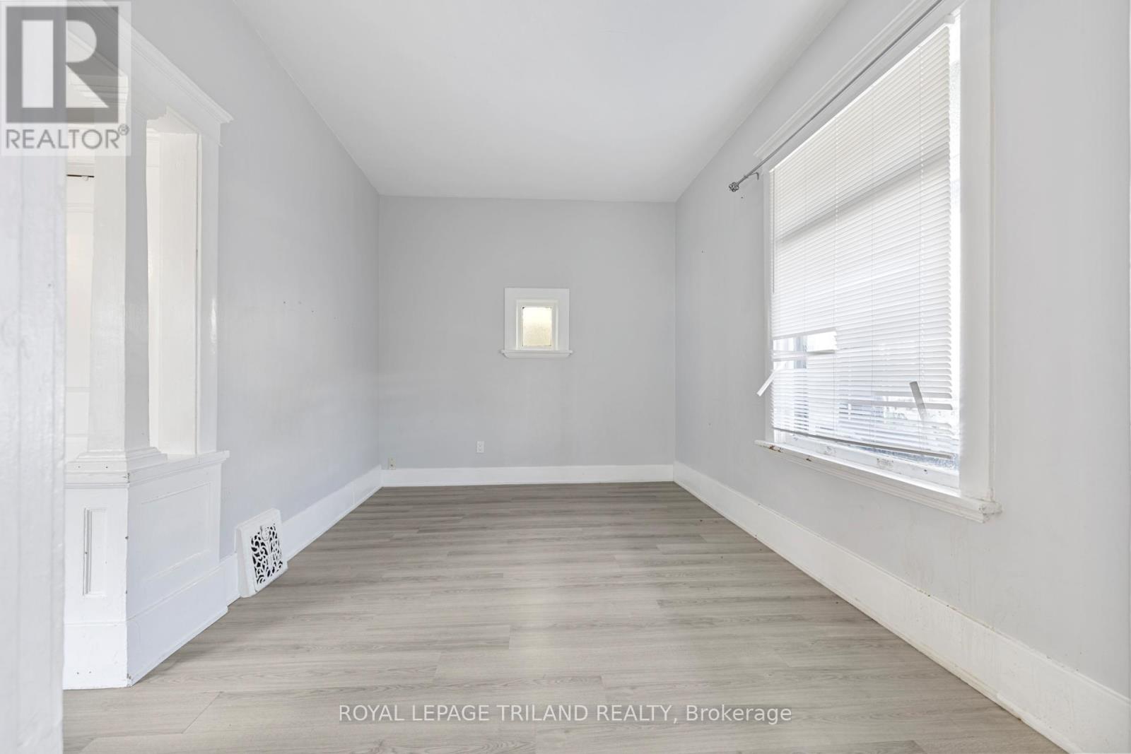 633 Hamilton Road, London East, Ontario  N5Z 1T1 - Photo 6 - X12445926