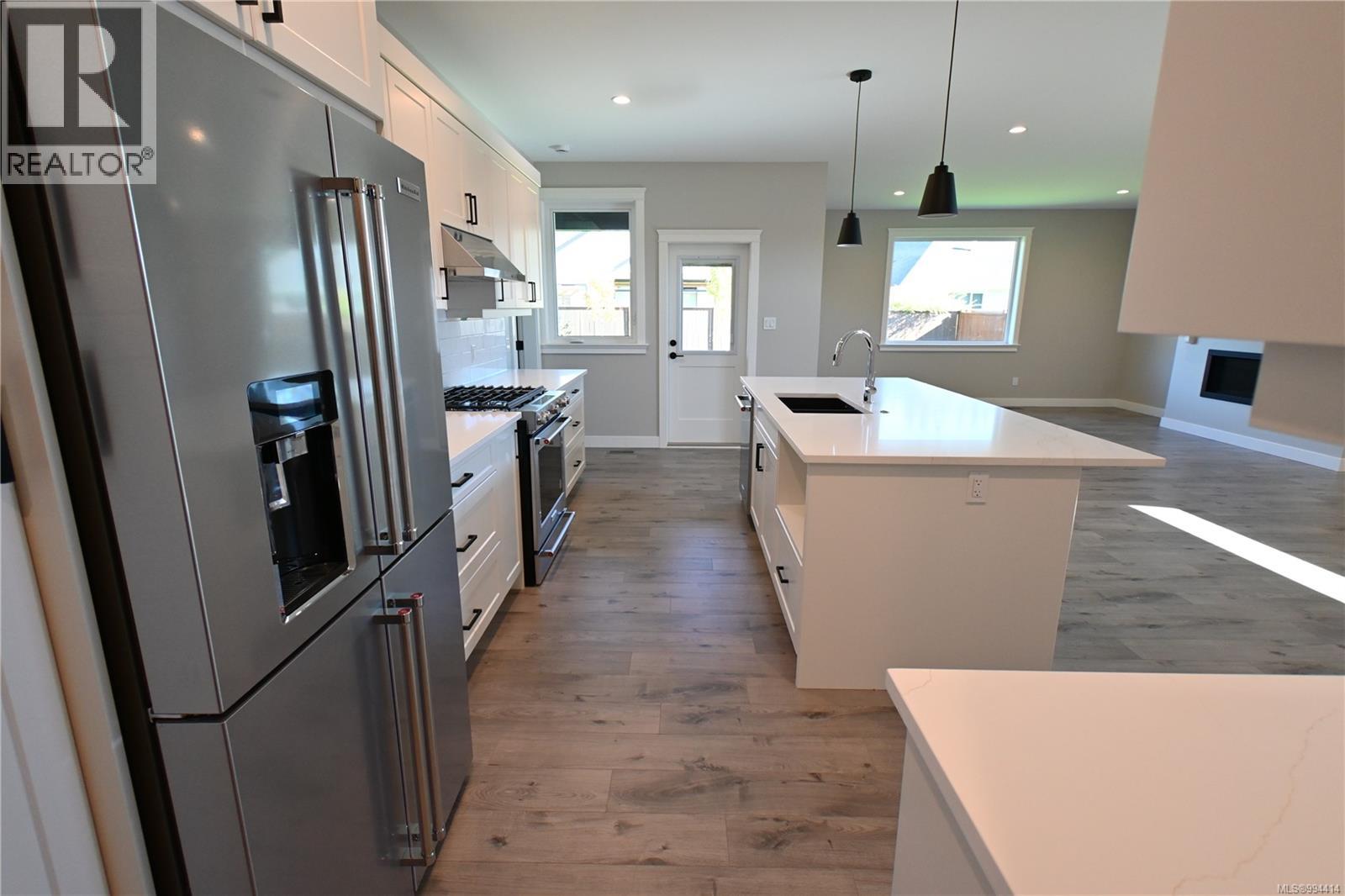 766 Sitka St, Campbell River, British Columbia  V9H 0G4 - Photo 17 - 994414