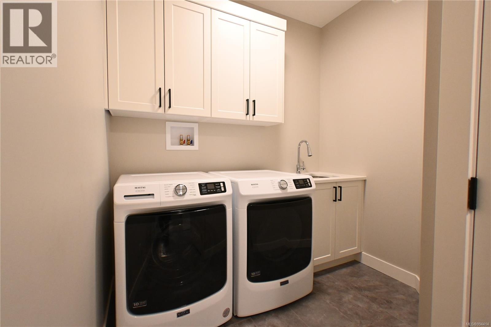 766 Sitka St, Campbell River, British Columbia  V9H 0G4 - Photo 24 - 994414