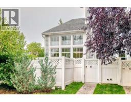 16, 28 Berwick Crescent NW Beddington Heights