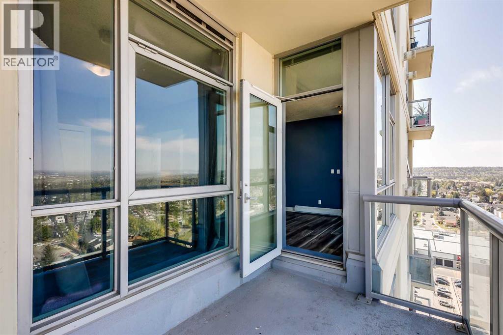 2001, 55 Spruce Place Sw, Calgary, Alberta  T3C 3X5 - Photo 4 - A2256846