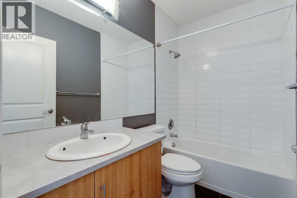 2001, 55 Spruce Place Sw, Calgary, Alberta  T3C 3X5 - Photo 15 - A2256846