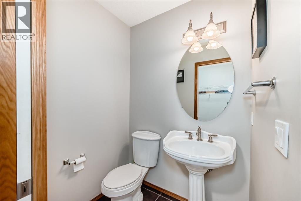 398 Chaparral Ridge Circle Se, Calgary, Alberta  T2X 3Y1 - Photo 12 - A2257329