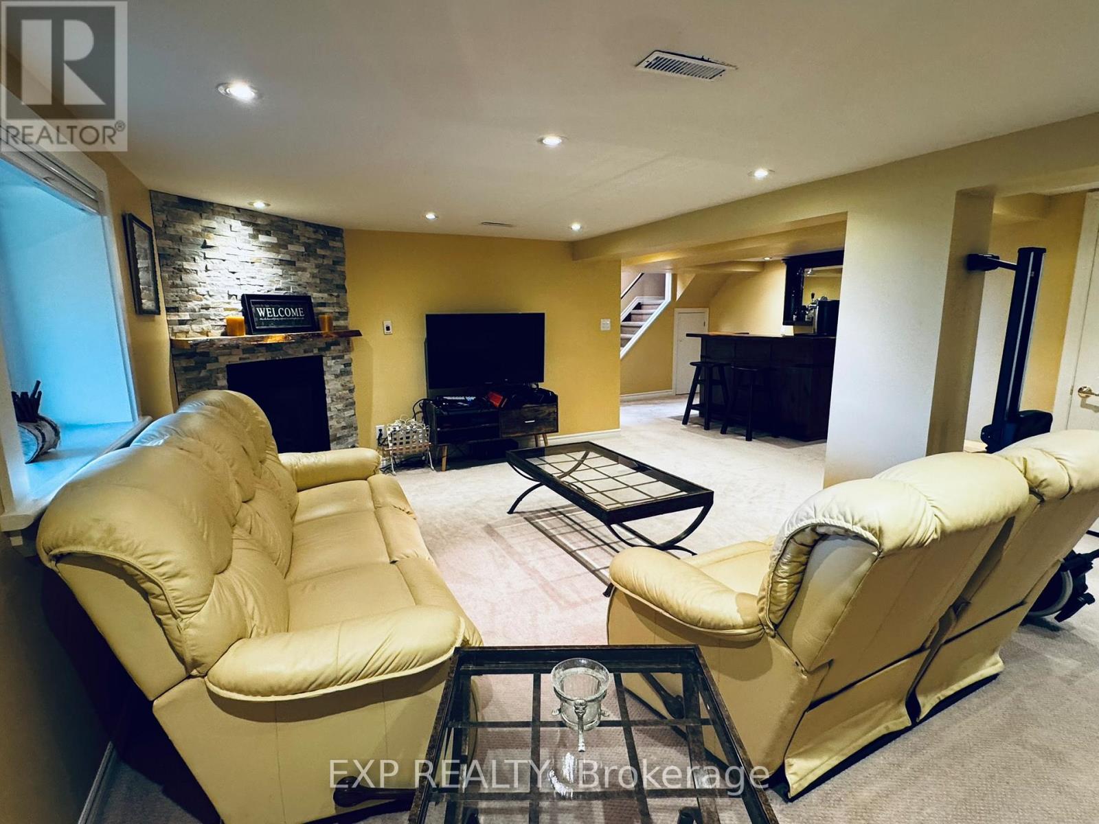 171 Chamonix Crescent, Blue Mountains, Ontario  L9Y 0S7 - Photo 36 - X12431298