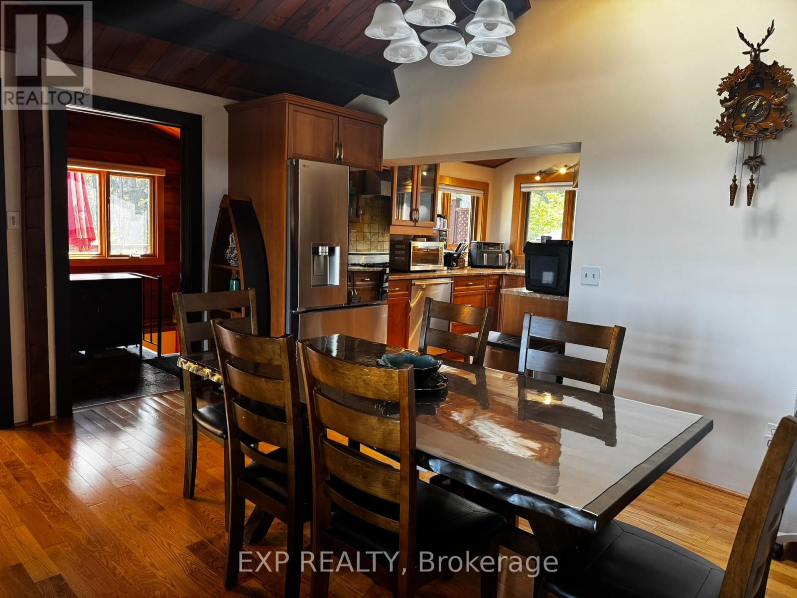 171 Chamonix Crescent, Blue Mountains, Ontario  L9Y 0S7 - Photo 21 - X12431298